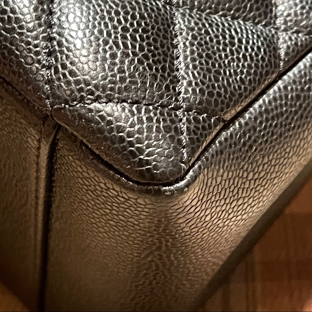 Chanel Black Caviar Grand Shopping Tote - Picture 7 of 16